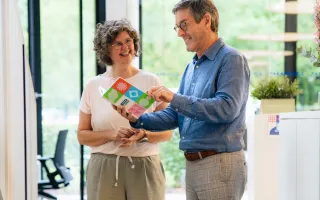 ConnectGroep teamleden op kantoor